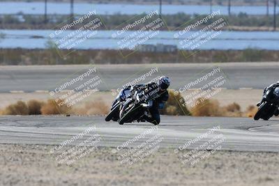 media/Nov-16-2025-Race Pace (Sun) [[8c5fa54630]]/Verified Riders/3-Turn 14 (1045am)/